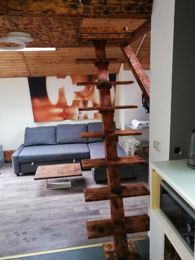 Wohlfuehloase - Zimmer, Appartment - Im Herzen Starnbergs Pokoj fotografie