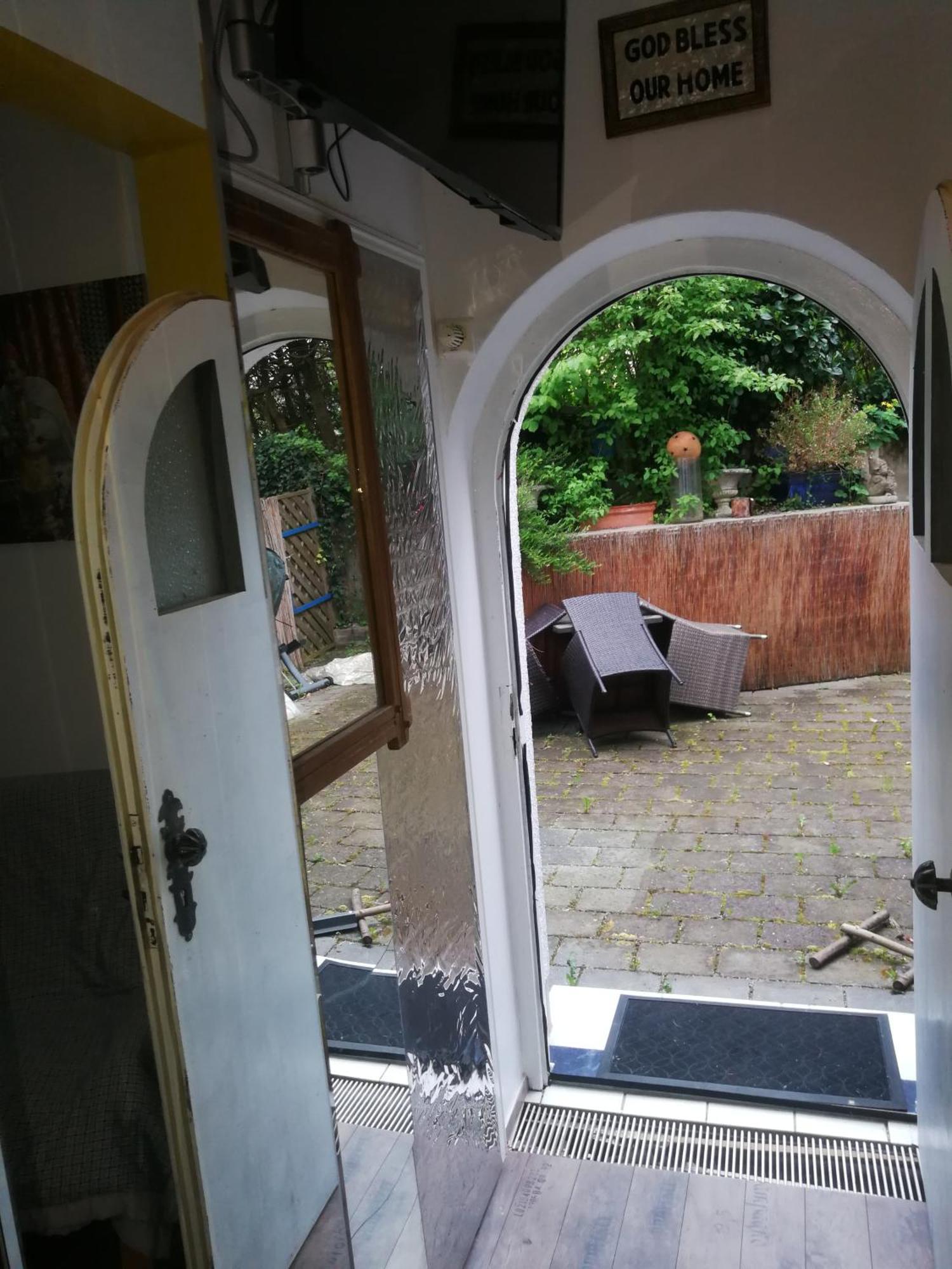 Wohlfuehloase - Zimmer, Appartment - Im Herzen Starnbergs Pokoj fotografie