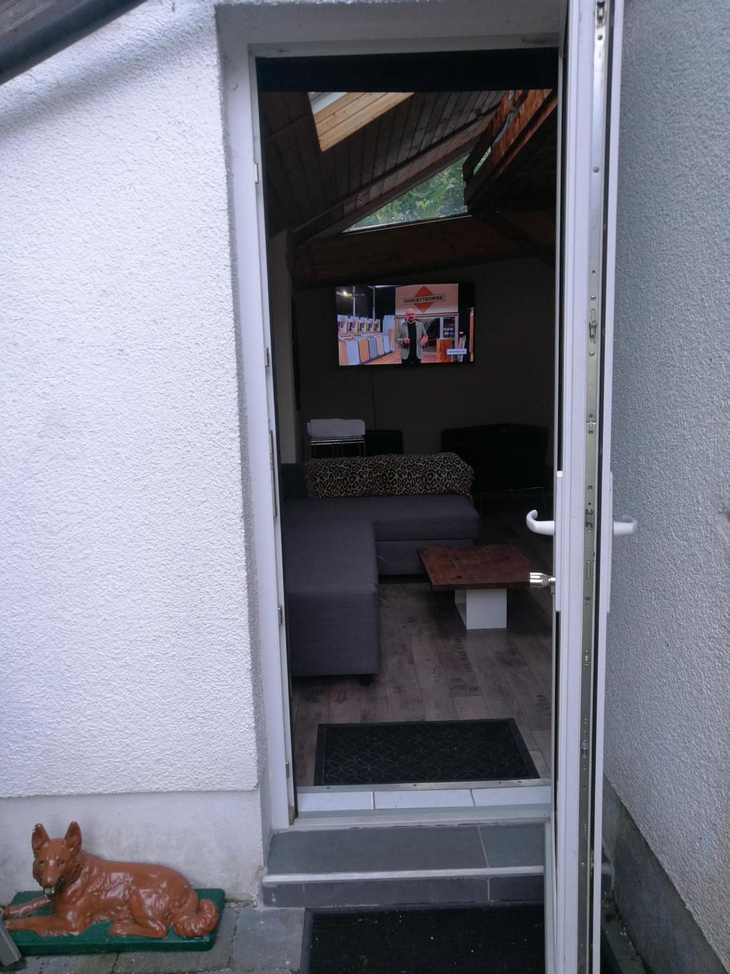 Wohlfuehloase - Zimmer, Appartment - Im Herzen Starnbergs Pokoj fotografie